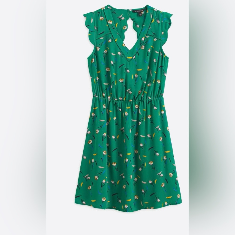 NWOT Beautiful summer dress green with tulips